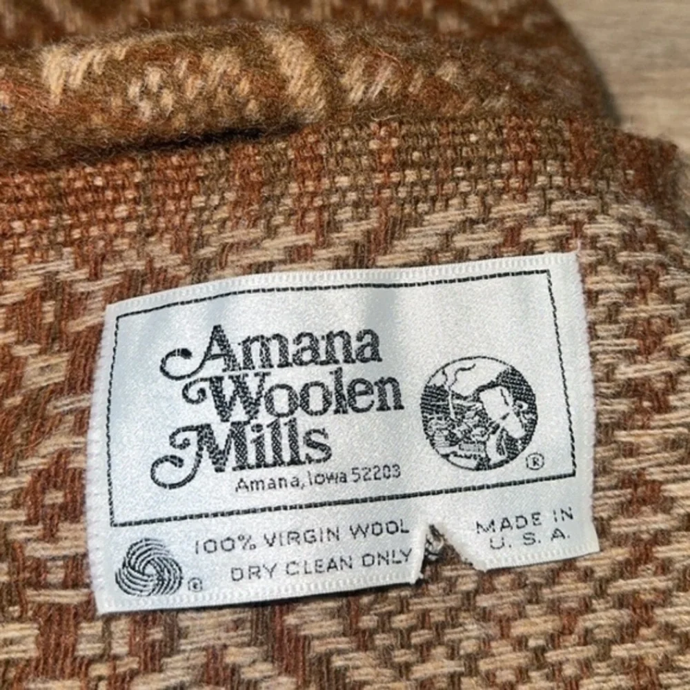 Amana Woolen Mills Vintage Brown‎ Tan Geometric Print Wool Fringe Throw Blanket